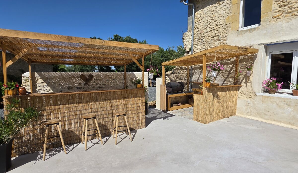 espace-bar-barbecue-detente-gite-grande-capacité